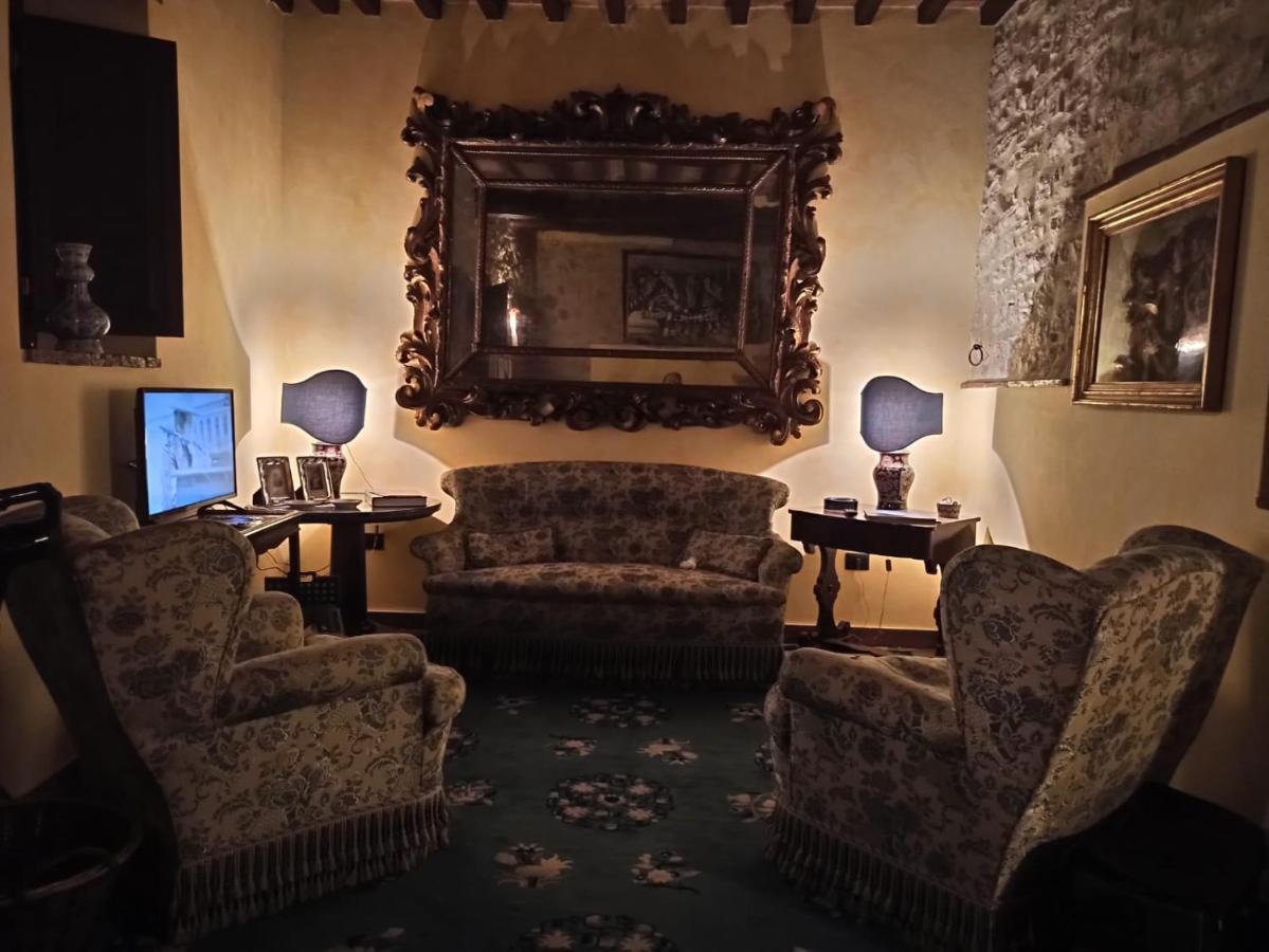 Degli Alessandri House Sassoferrato エクステリア 写真